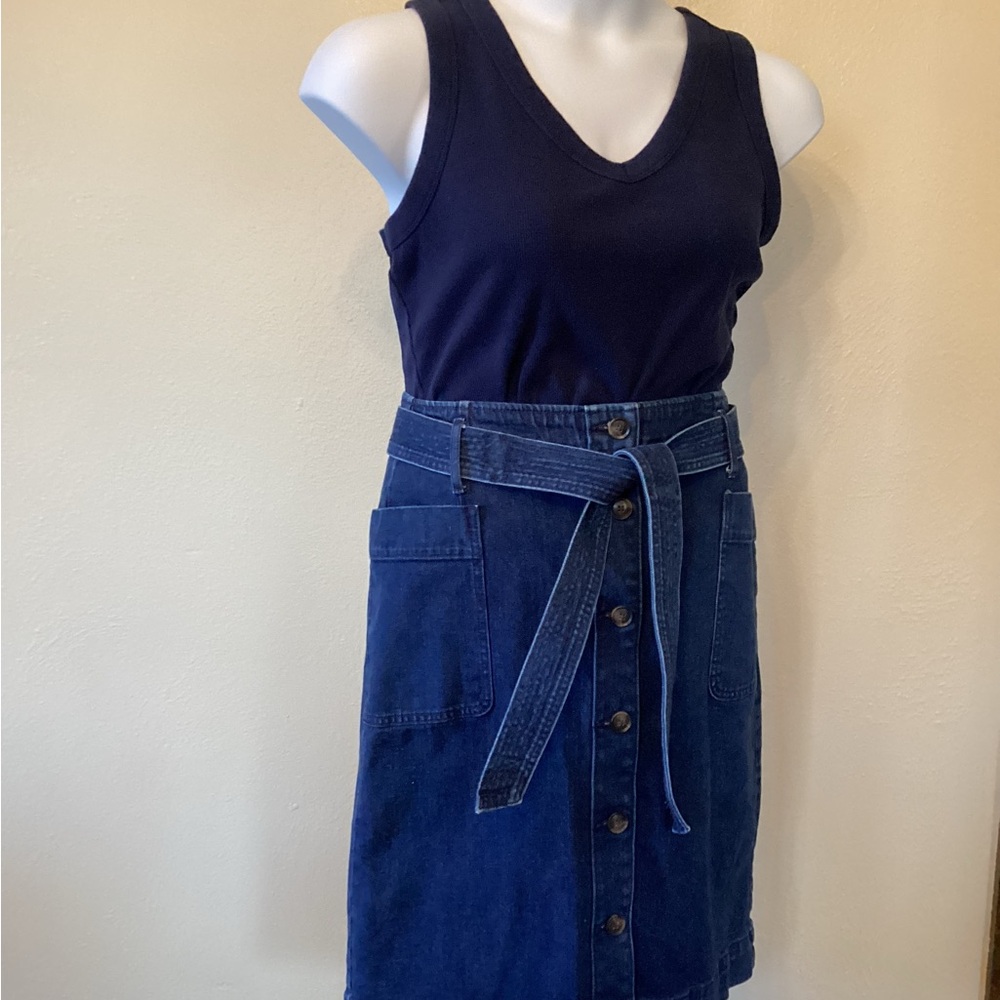 Ann Taylor Loft Dark Blue Denim Skirt with Belt Size 6 - Picture 2 of 9